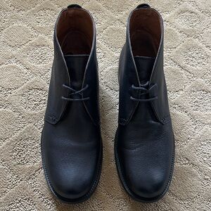 Frye Men's Black Leather Chukka Boots size 9